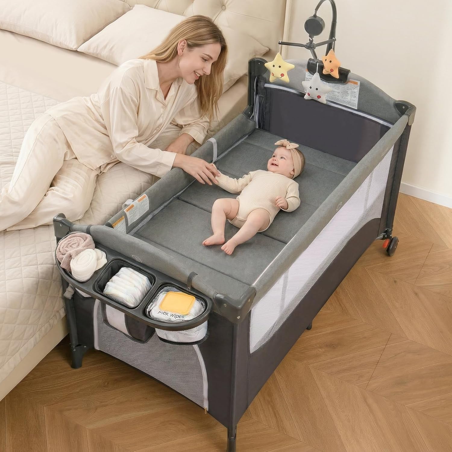 Pack and Play, 5 in 1 Baby Bedside Sleeper with Bassinet, Diaper Changer, Mattress, Carry Bag, Music Box Hanging Toys, Foldable Bedside Crib, Portable Playard for Newborn Toddlers (Classic)