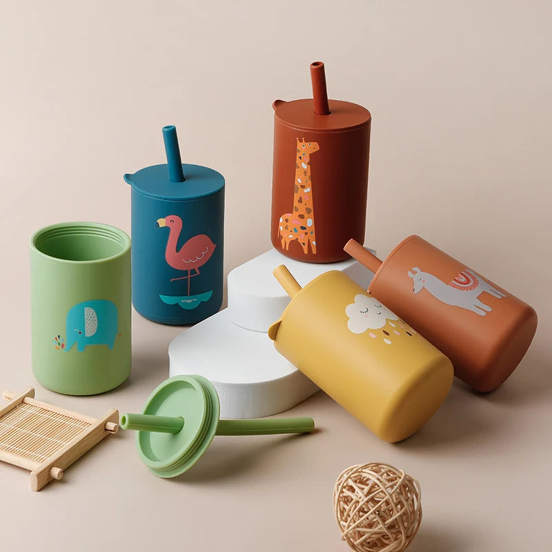 1PC Baby Feeding Drinkware Straw Cup Baby Cartoon Learning Feeding Cup Food Grade Silicone Toddler Water Bottle Tableware
